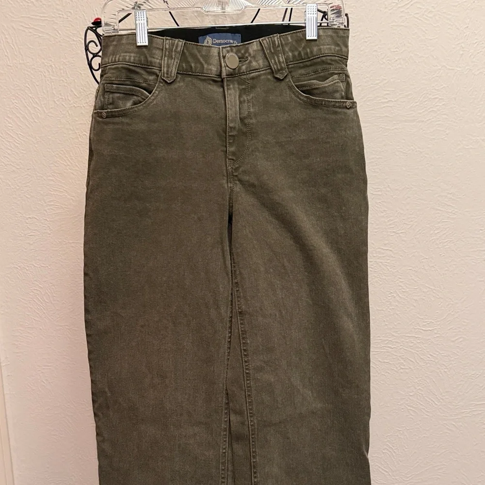 🫒🫒🫒BOGOHO🫒🫒🫒Democracy Olive Green Wide Leg Jeans-Size 4 - Picture 2 of 14